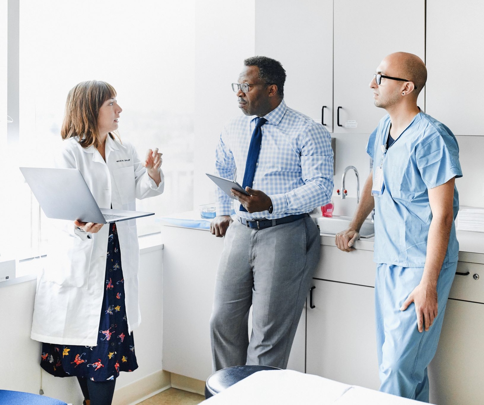 AB-HH-Doctor-Nurse-Business AB-DC-_RGB_Large_JPG_1634x1368